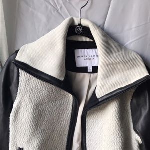 Winter jacket with leather sleeves